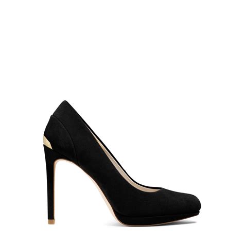 yasmin michael kors pump height|Michael Kors pumps.